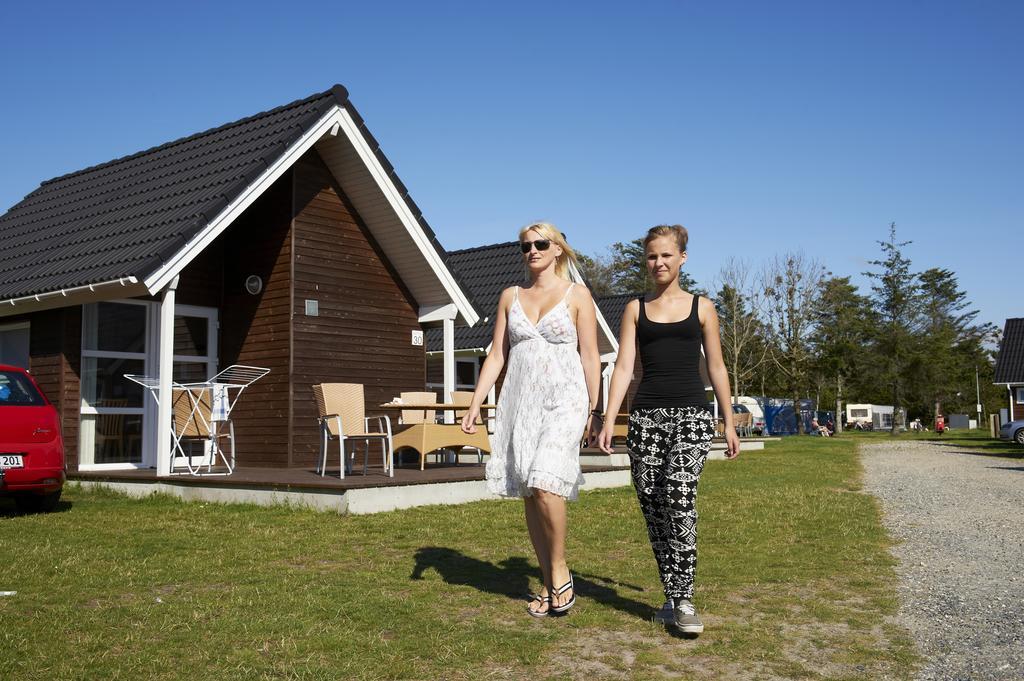 Lokken Klit Camping & Cottage Village ภายนอก รูปภาพ